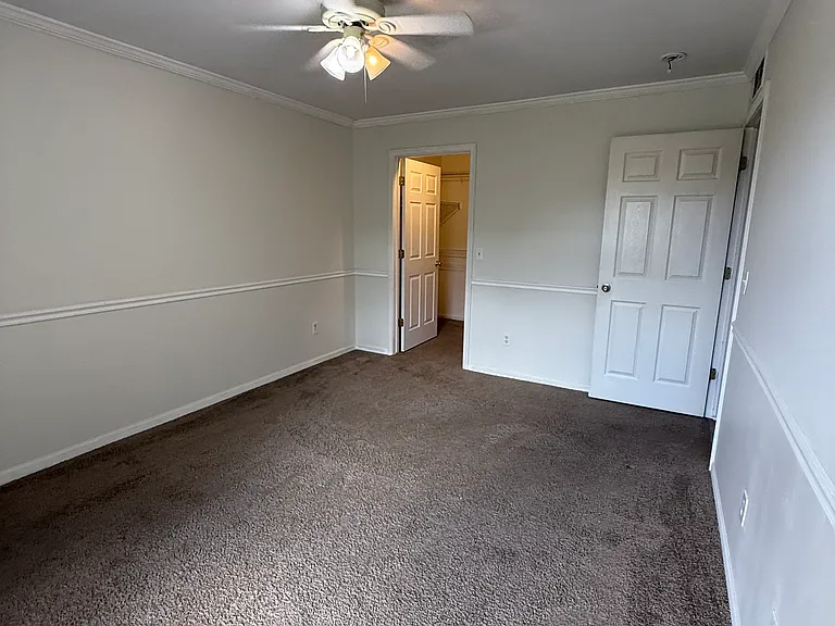 52179 Heatherstone Ave — Photo 8