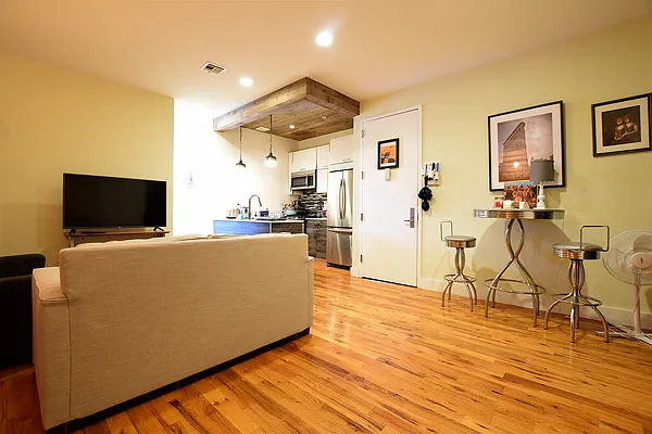 Rented by Goose Property Management LLC | media 21