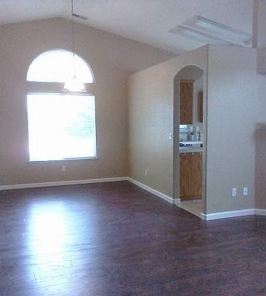 2nd image of 791 Holsteiner Ct