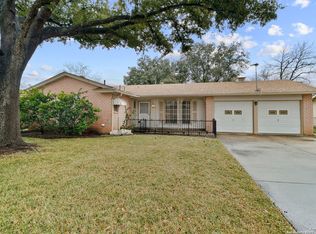 5210 Happiness St, Kirby, TX 78219