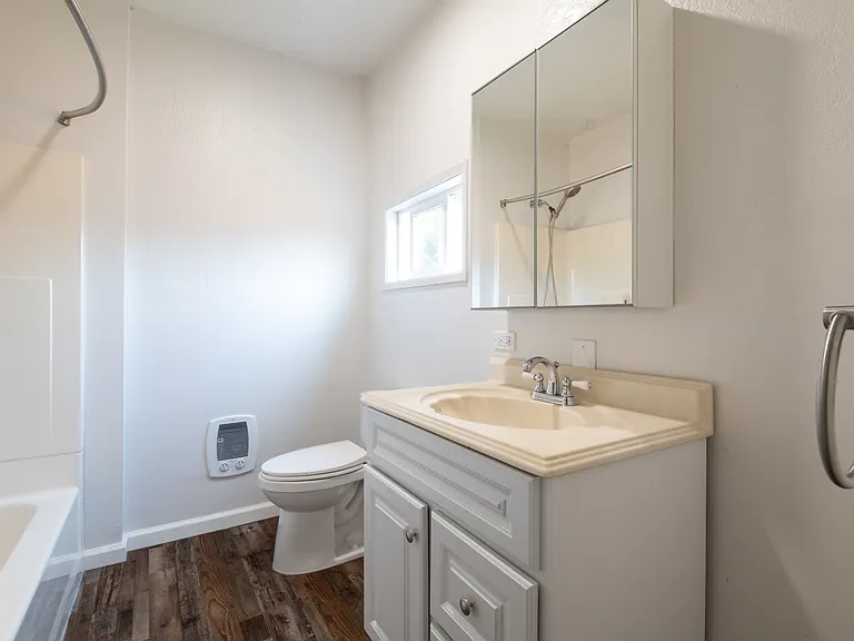 10261 Occidental Ave S — Photo 11
