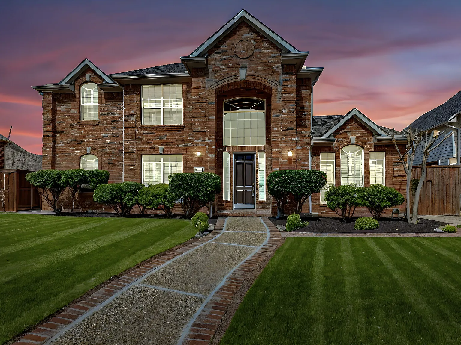 5 bed, 3703 sqft, $4,495 — Photo 3