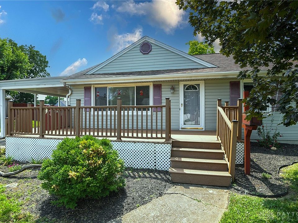 1st image of 271 Cole Dr