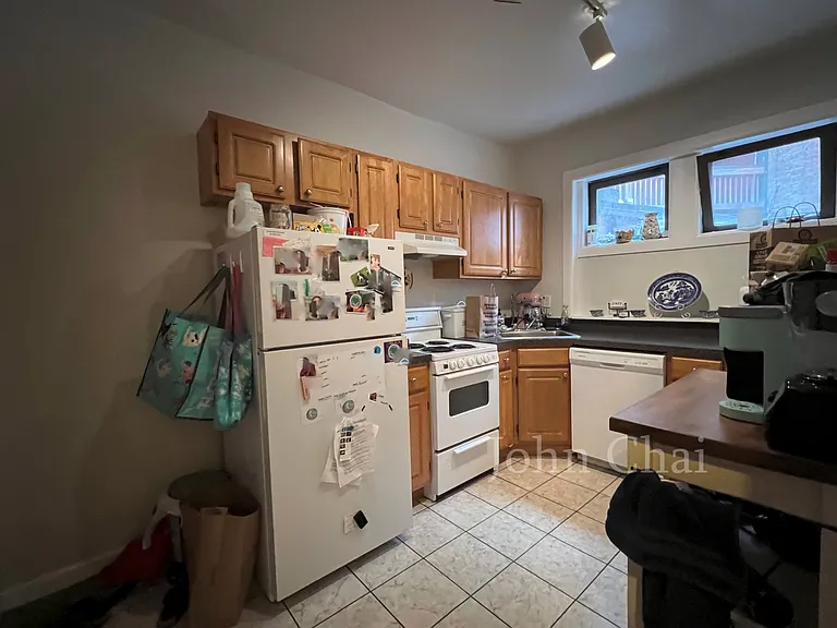 1950 Beacon St #3 — Photo 24