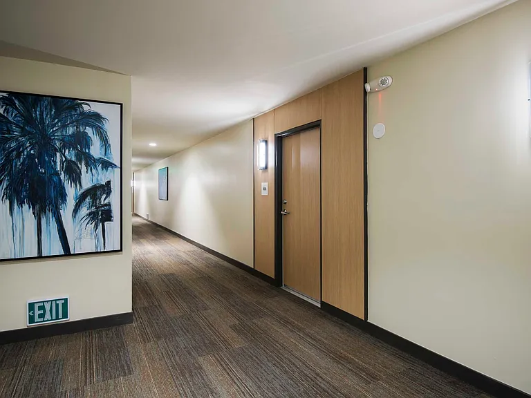 Wayfarer Apartments + Marina — Photo 25