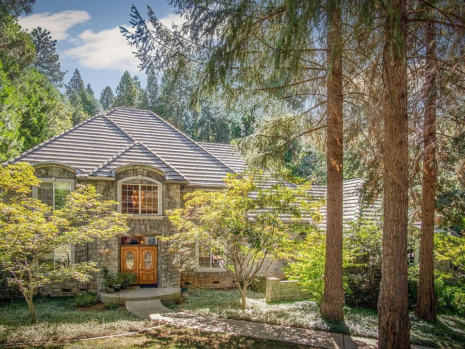 1st image of 12996 Somerset Dr