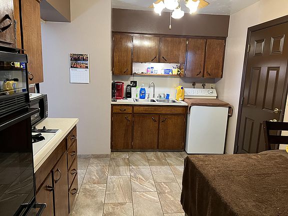 4th image of 2902 Margaret Ave