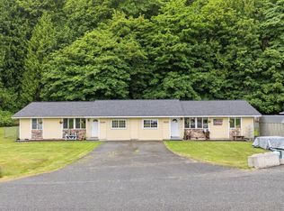 11040 N Skagit St #A-B, Burlington, WA 98233