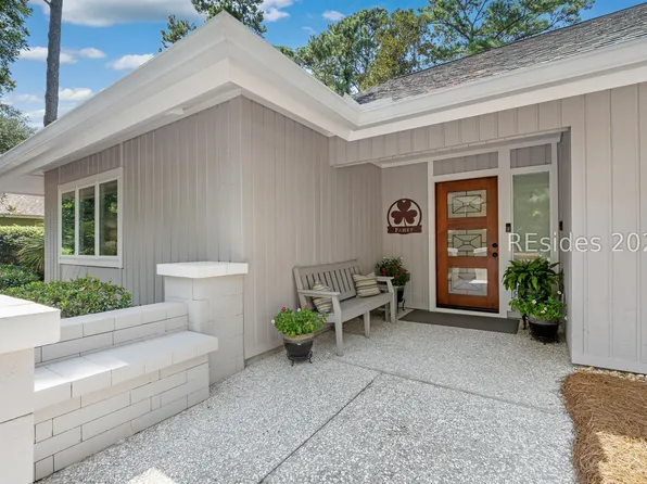 27 Pineland Rd, Hilton Head Island, SC 29926