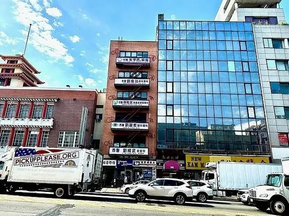 198 Canal Street image 2 of 9