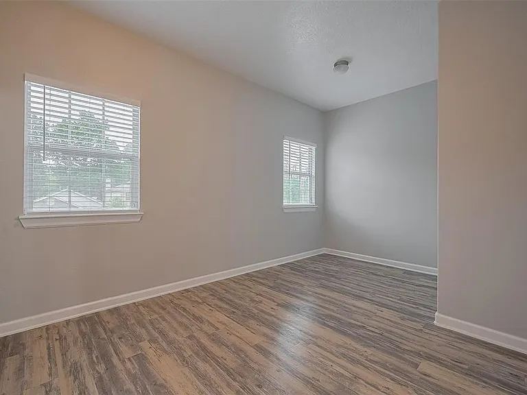 5009 Willow Point Dr — Photo 27