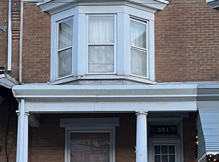 921 Pear St, Reading, PA 19601