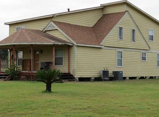 3102 Indian Acres St, Alvin, TX 77511