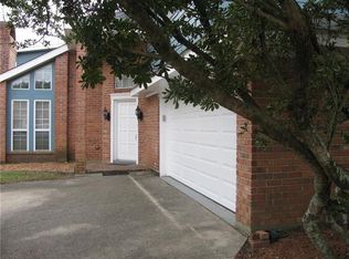 2 Pats Pl, Metairie, LA 70001