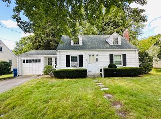 172 Rose Hill Way, Waltham, MA 02453