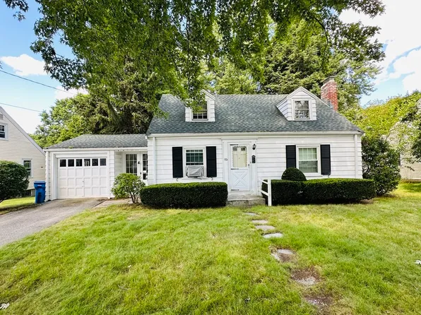 172 Rose Hill Way, Waltham, MA 02453