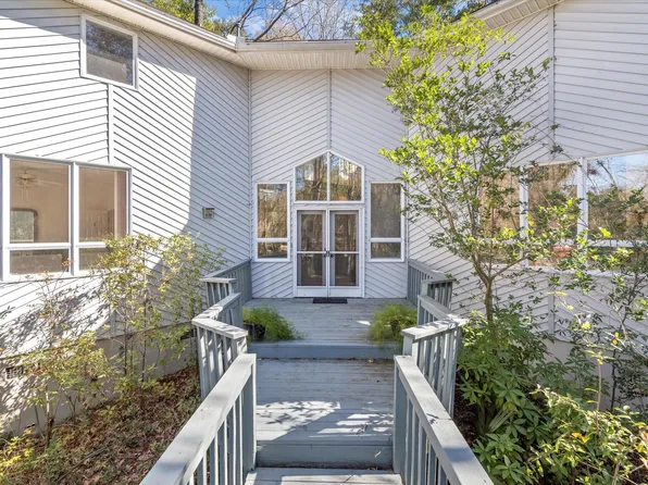 3153 Stanyarne Dr, Charleston, SC 29414