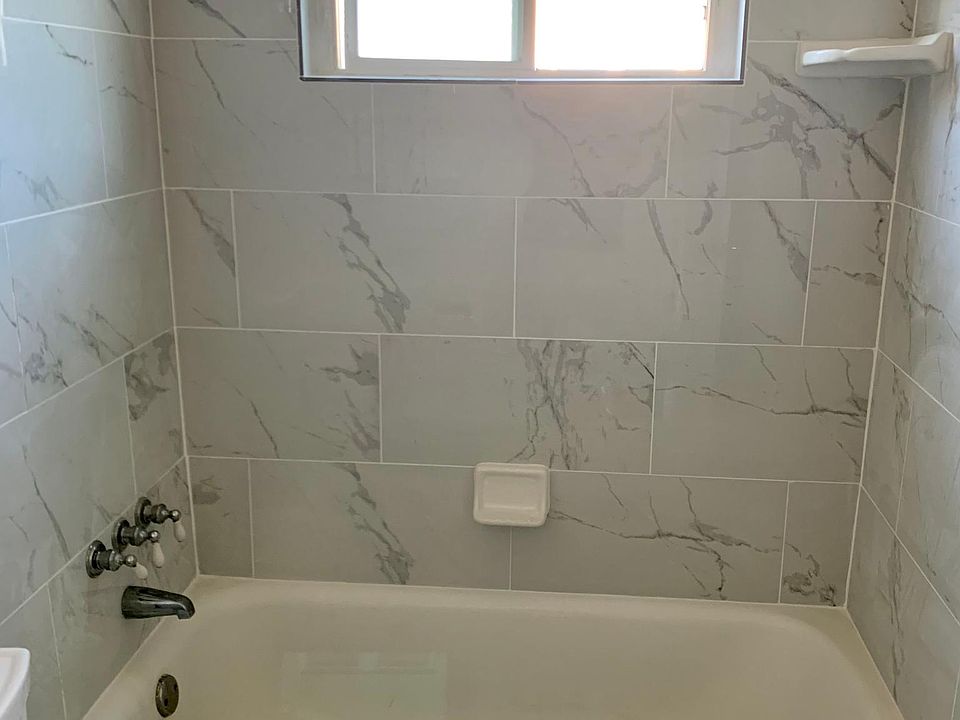 2nd image of 806 Solano Ave #806