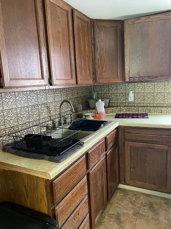 4 bed, 1086 sqft, $1,600 — Photo 4