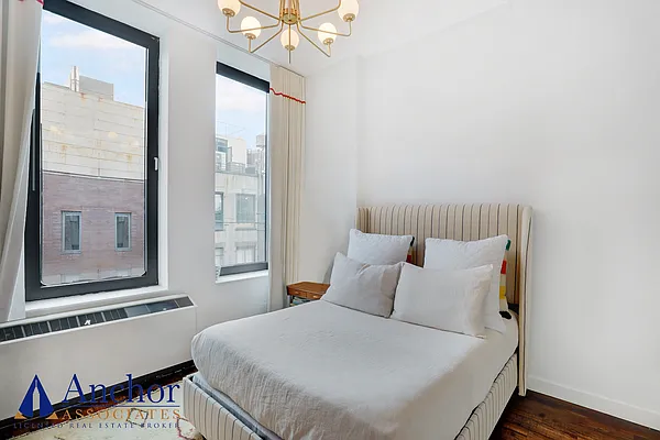 Rented by Anchor Associates | media 5