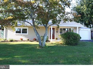 711 Austin Dr, Fairless Hills, PA 19030