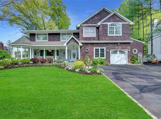 3 Saggese Ln, Nesconset, NY 11767