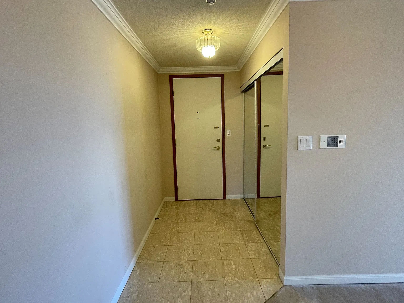 3 bed, $3,600 — Photo 3