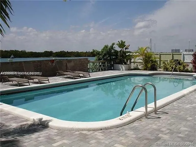 7928 West Dr #CU-410 — Photo 12