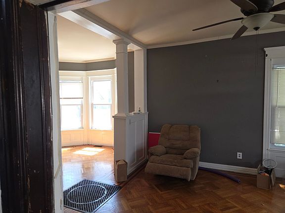5th image of 74 Broadway Unit 1
