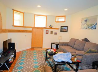 75 Thatcher St #1, Brookline, MA 02446