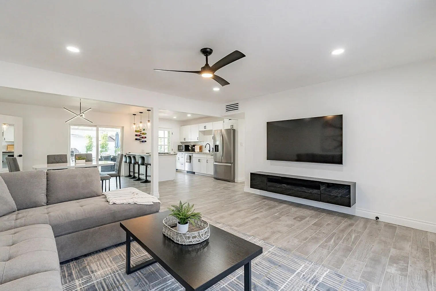 4 bed, 3.0 bath, 1991 sqft, $10,337 — Photo 1
