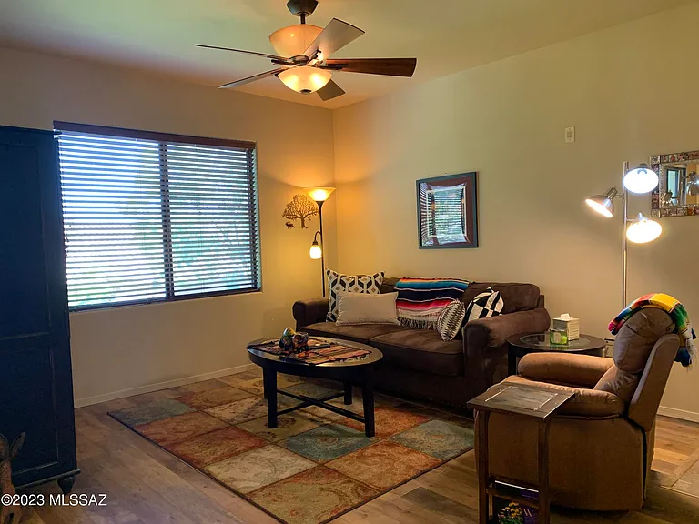 2550 E River Rd #16301 — Photo 13