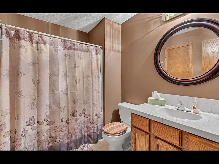 7805 W Quail Run Cir — Photo 5