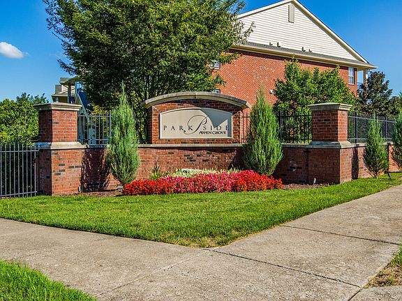 3rd image of 3201 Aspen Grove Dr APT C4