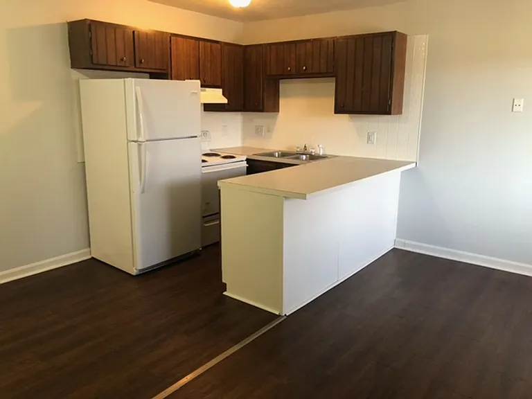 315 Green Valley Dr #65 — Photo 13