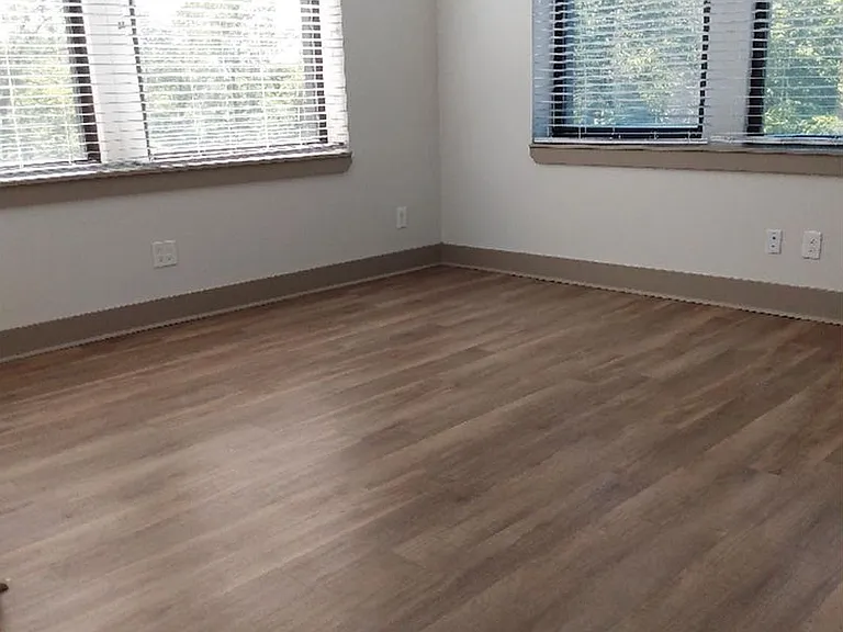 500 Lafayette Ave — Photo 10