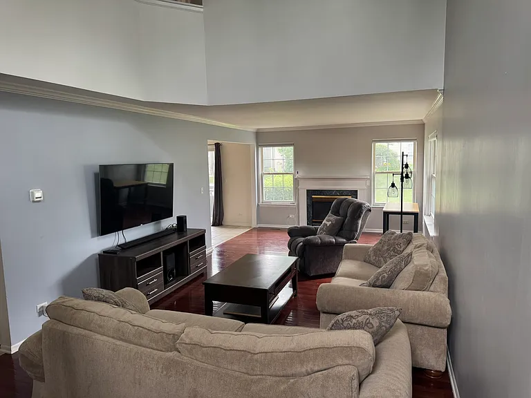 215 Dogwood Ct — Photo 10