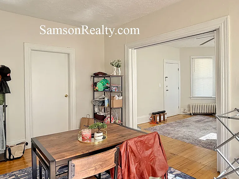 209 4th St #2 — Photo 10