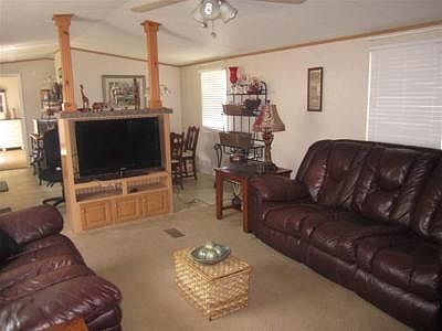 3rd image of 1731 County Road 115