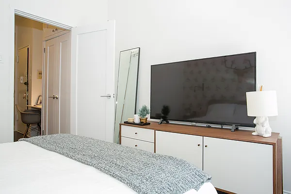 Rented by Oxford Property Group | media 18