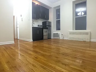 Rented by Kahen Properties