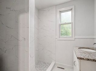 18 Shears St #16, Wrentham, MA 02093