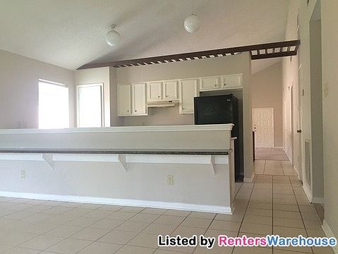 2nd image of 3715 Mountain Rose Ln