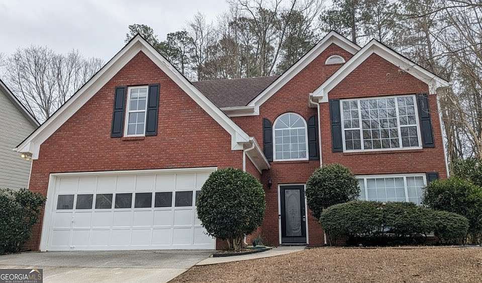 1st image of 710 Suwanee Lakes Cir