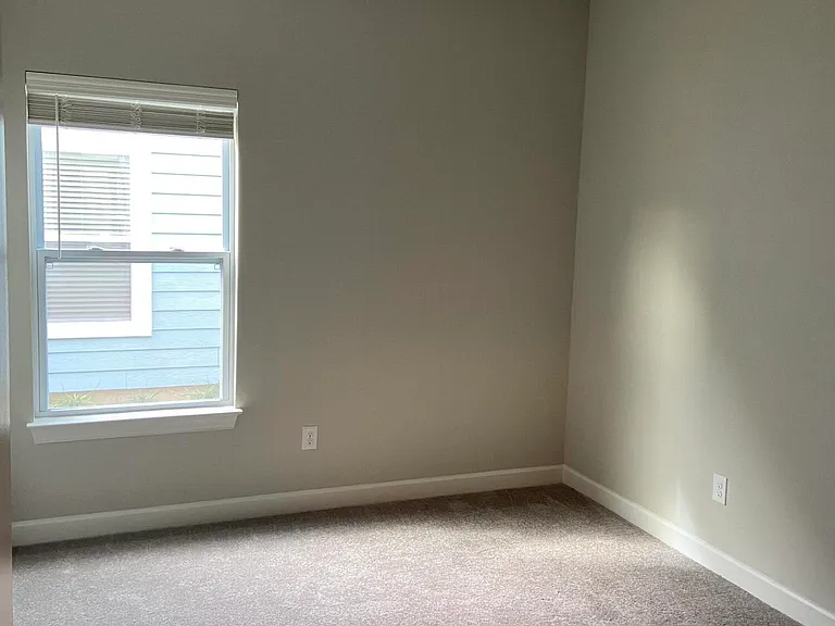 5872 Park West Cir — Photo 19