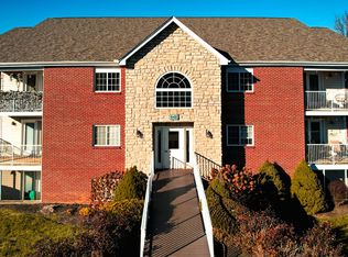 648 Friars Ln APT 2, Florence, KY 41042
