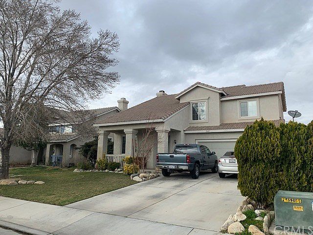 1st image of 5407 Essex Dr
