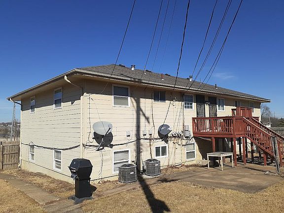 3rd image of 5601 E 139th Ter APT D