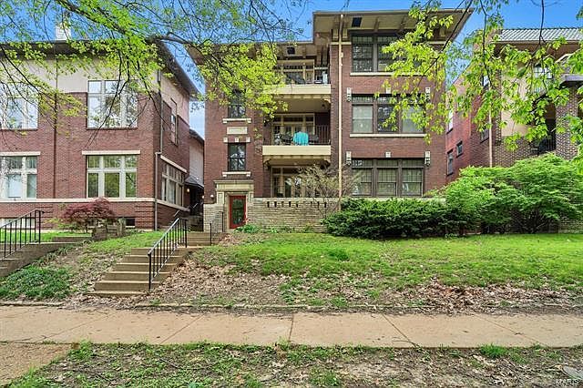 1st image of 5345 Pershing Ave APT 1A