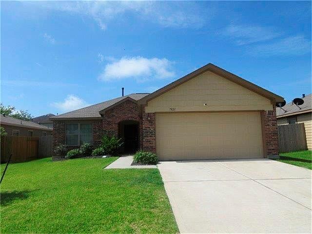 1st image of 7821 Big Oak Dr